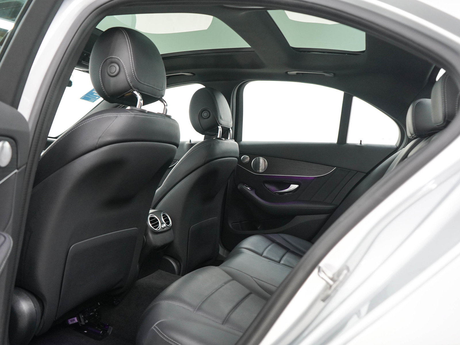Used 2021 Mercedes-Benz C 300 4MATIC Sedan image 16