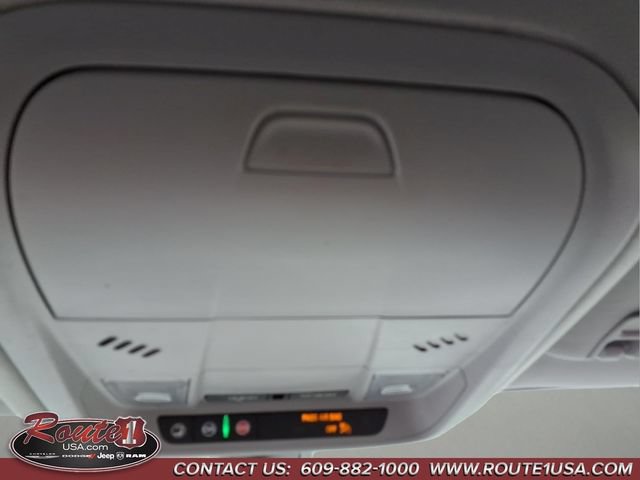 Used 2020 GMC Acadia SLE w/ Driver Convenience Package AWD/4WD image 40