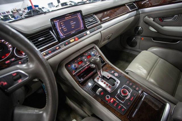 Used 2009 Audi S8 image 7