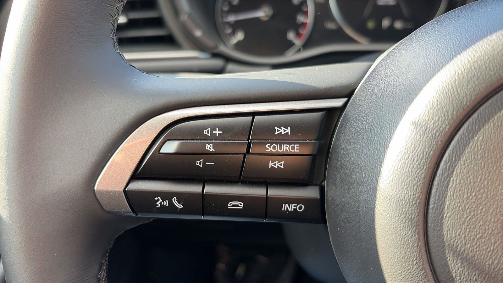 New 2026 MAZDA CX-30 AWD 2.5 S w/ Select Sport Pkg image 19