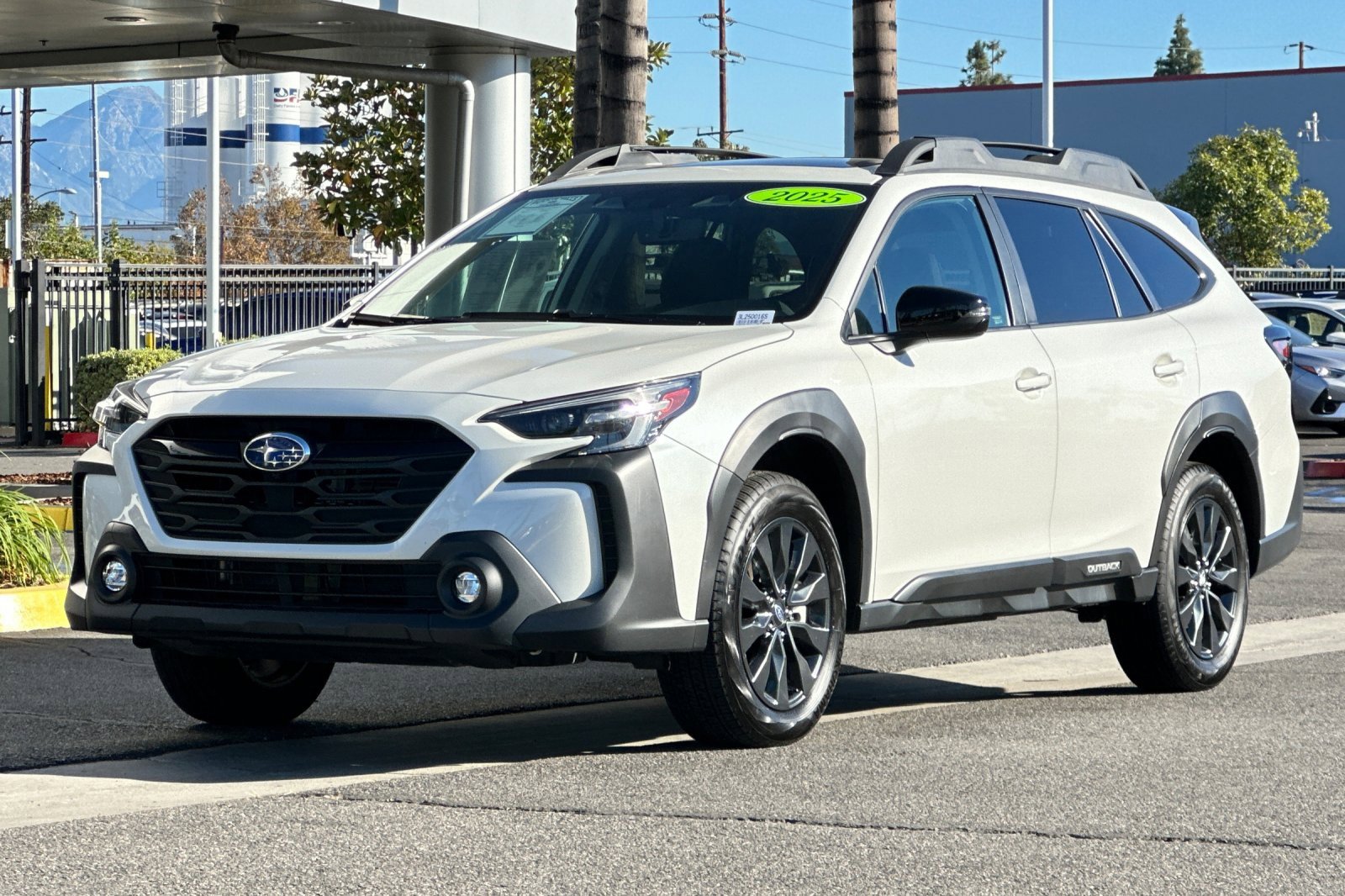 Certified 2025 Subaru Outback Onyx Edition XT image 9