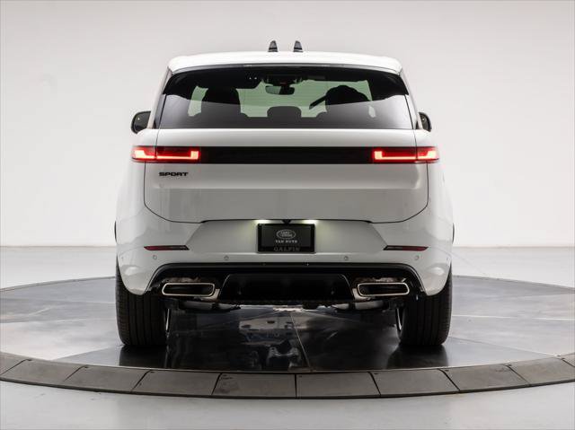 New 2026 Land Rover Range Rover Sport Dynamic SE AWD/4WD image 4