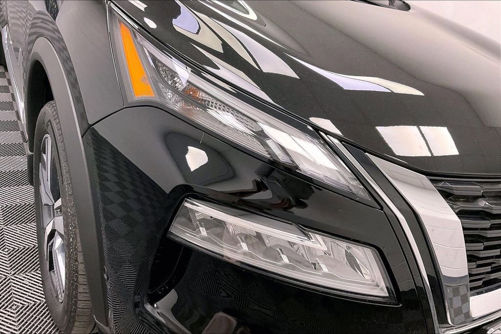 Certified 2023 Nissan Rogue SL w/ SL Premium Package image 24