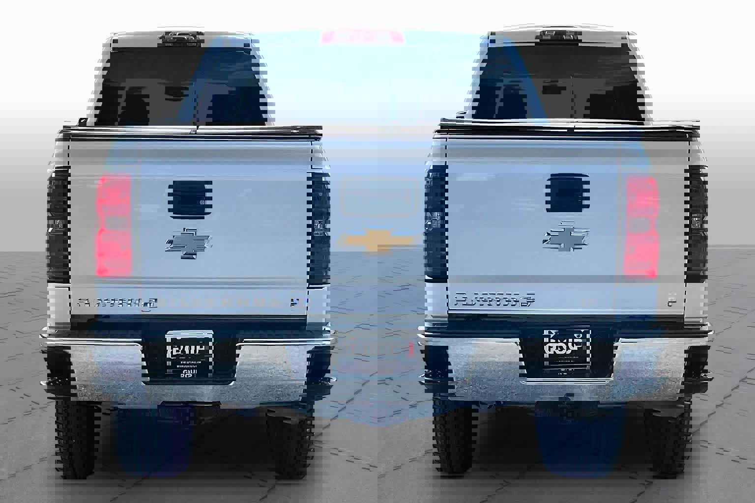 Used 2018 Chevrolet Silverado 1500 LT w/ LT Eassist Package image 5