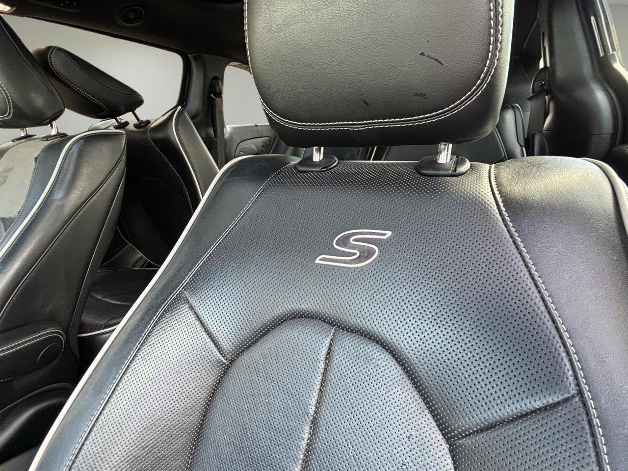 Used 2019 Chrysler Pacifica Limited w/ Advanced Safetytec Group FWD image 7
