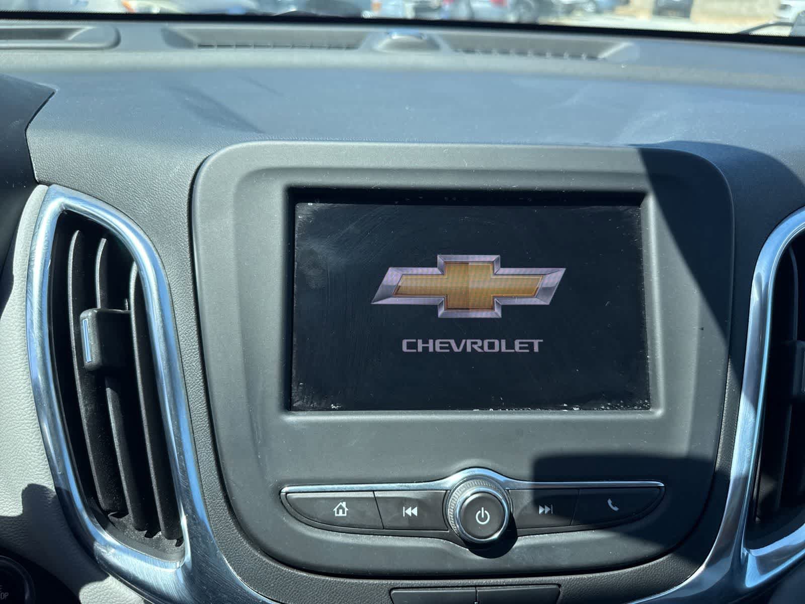 Used 2022 Chevrolet Equinox LS w/ LPO, Floor Liner Package AWD/4WD image 25