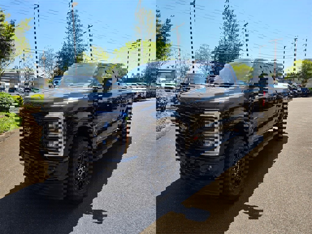 New 2025 Ford F350 Lariat w/ Lariat Ultimate Package