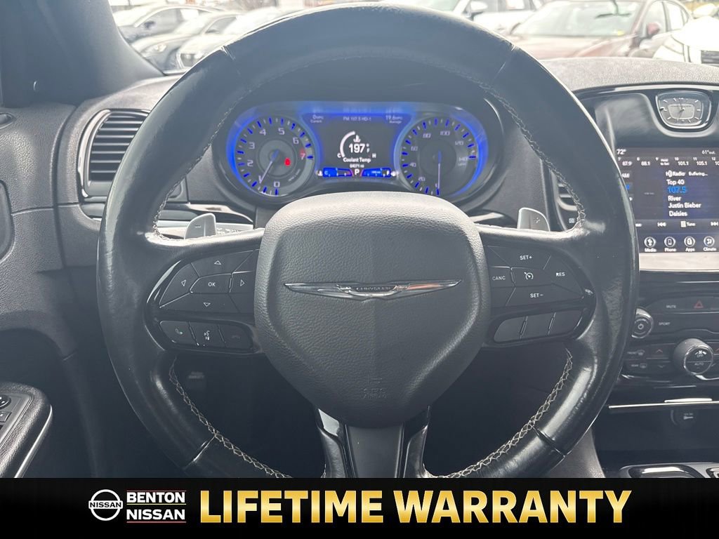 Used 2019 Chrysler 300 S image 15