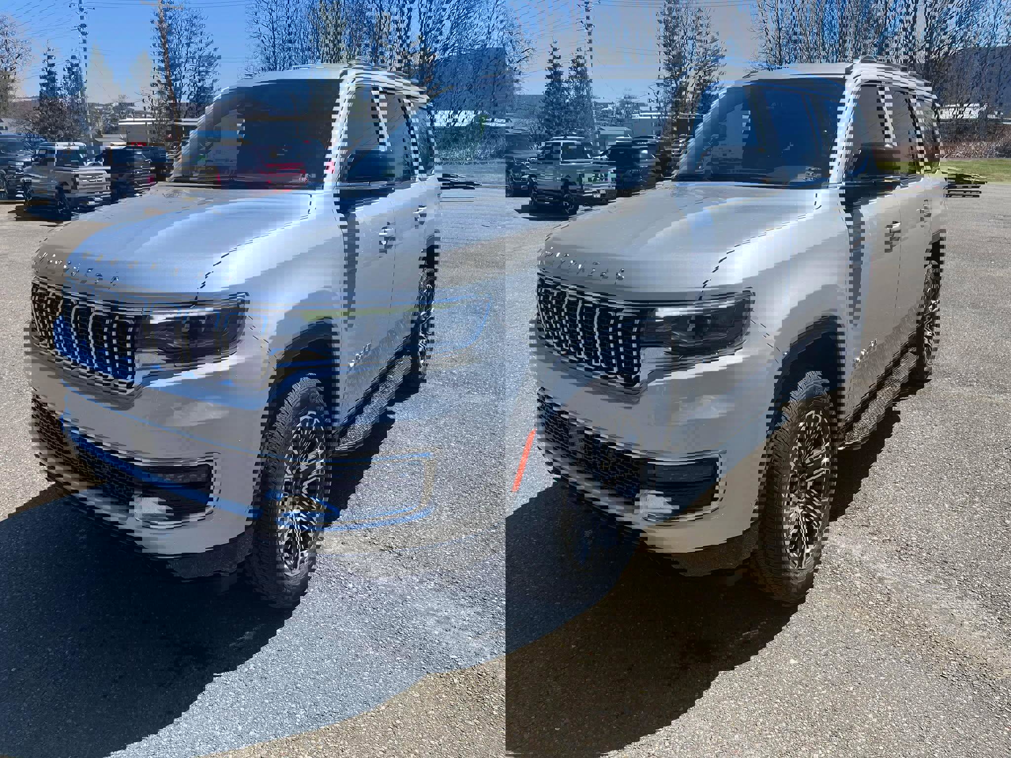 New 2025 Jeep Wagoneer 4WD image 7