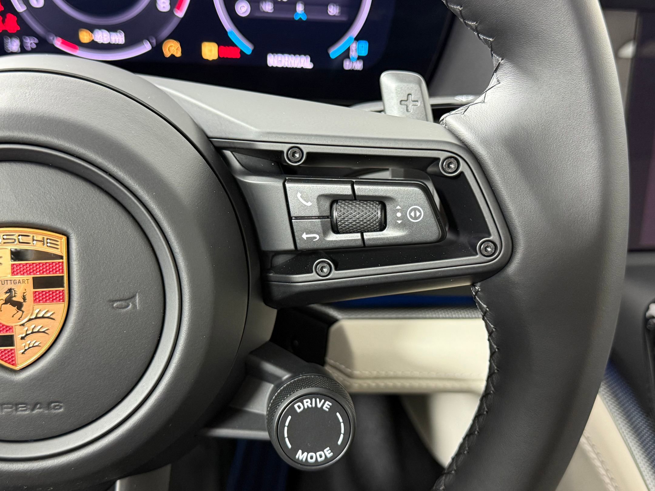 New 2026 Porsche Panamera 4 image 20