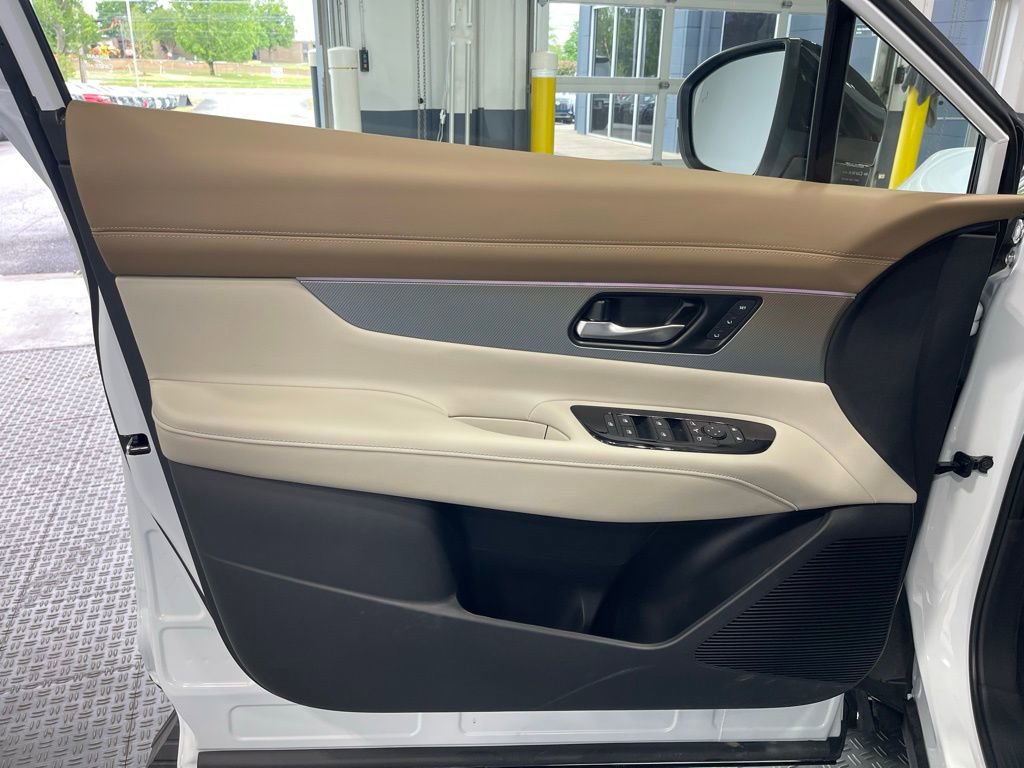 New 2026 Nissan Murano Platinum w/ Cargo Package AWD/4WD image 18