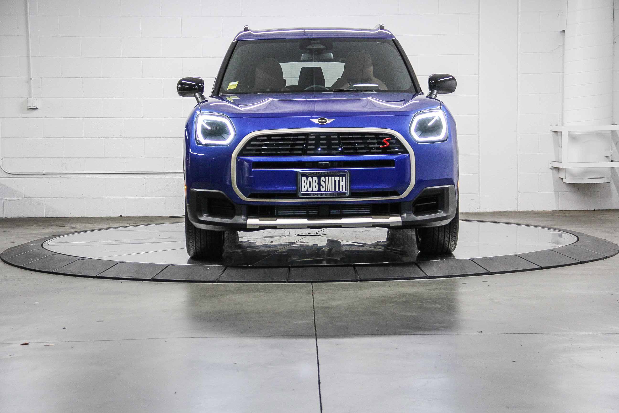 Used 2025 MINI Cooper Countryman S image 2