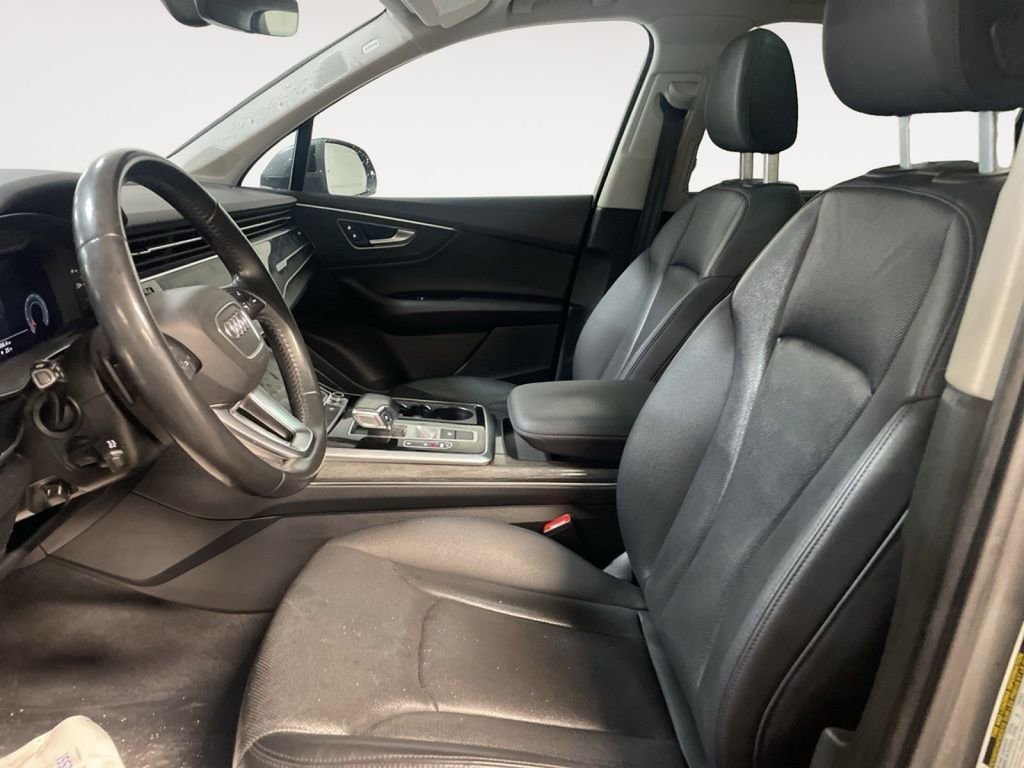 Used 2020 Audi Q7 2.0T Premium Plus w/ Premium Plus Package image 17
