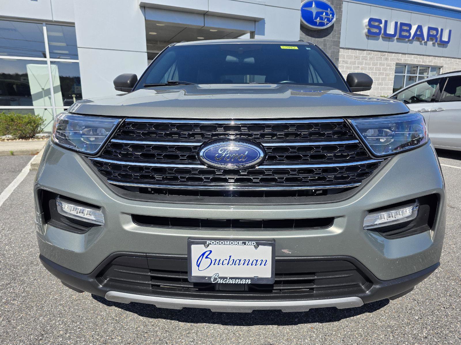 Used 2020 Ford Explorer XLT w/ Equipment Group 202A AWD/4WD image 2