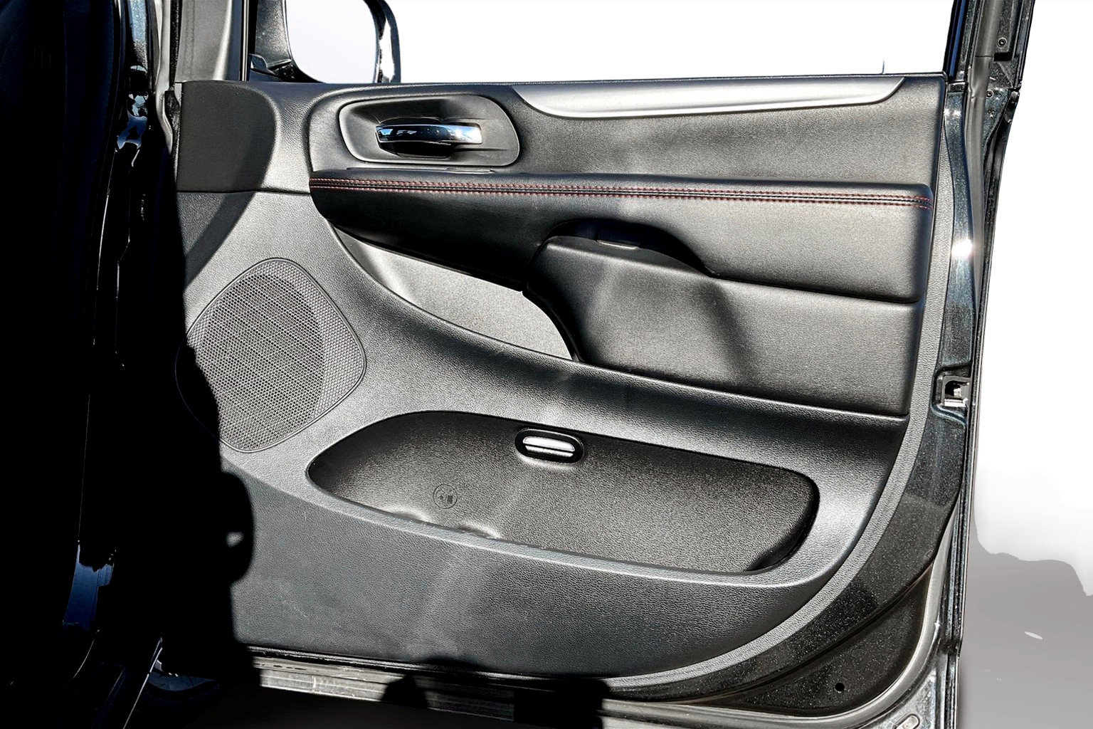 Used 2019 Dodge Grand Caravan GT image 22