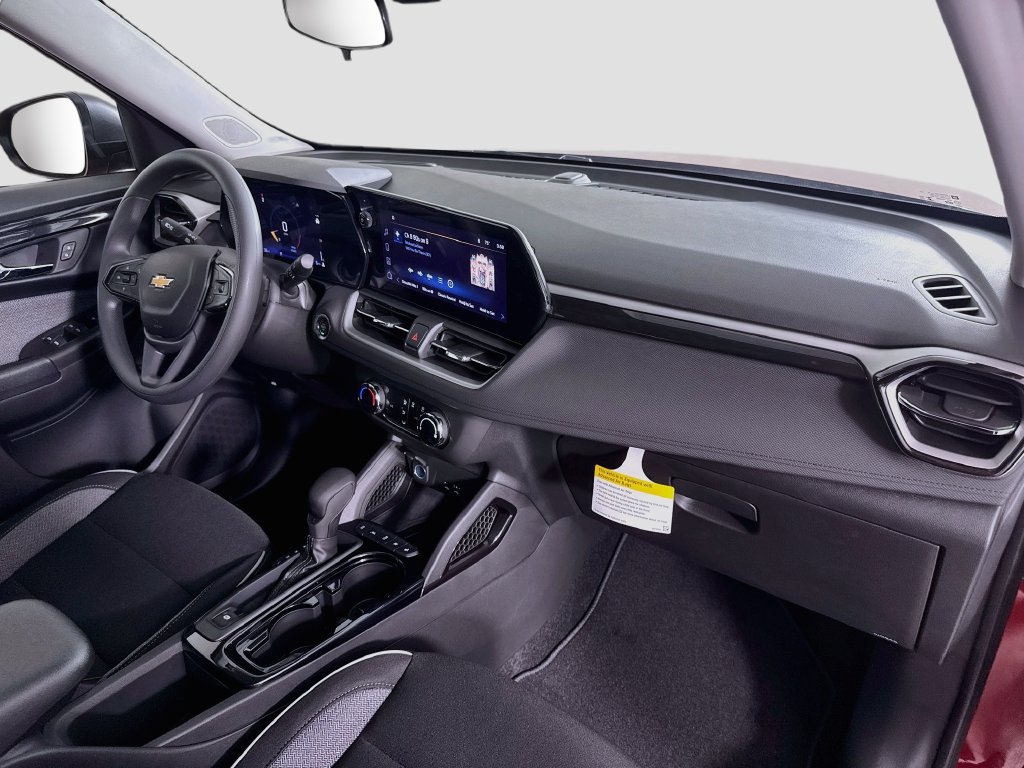 New 2026 Chevrolet TrailBlazer LS FWD image 28
