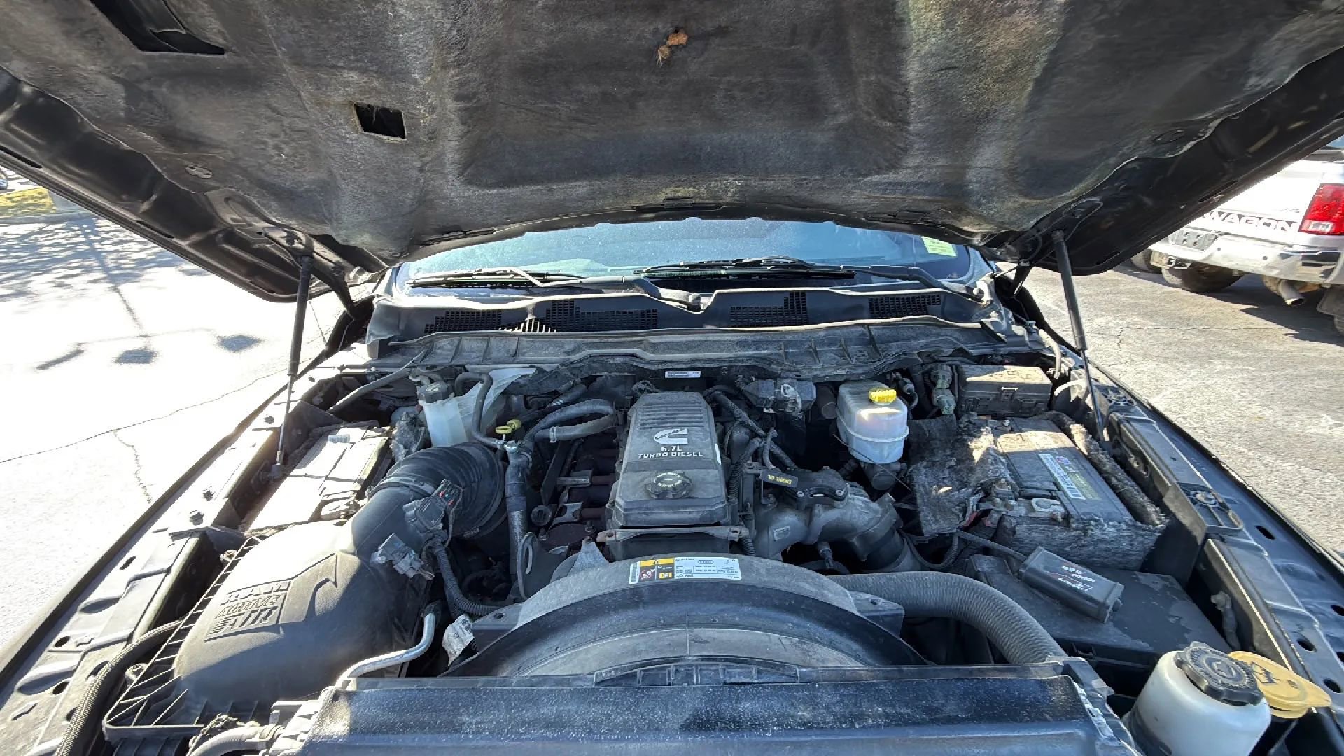 Used 2015 RAM 2500 Tradesman w/ Chrome Appearance Group image 11