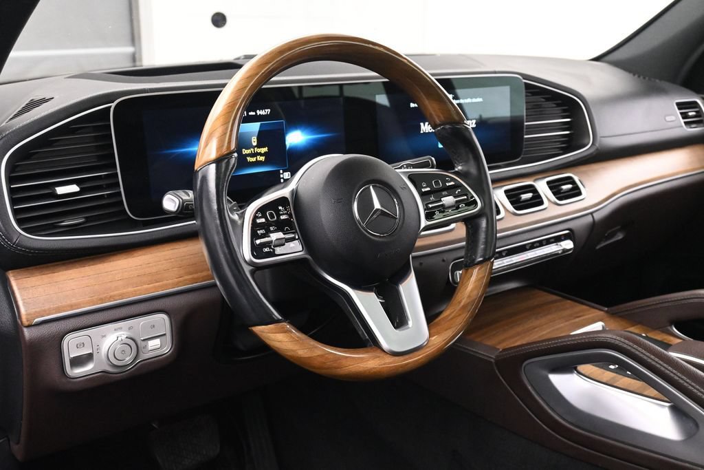Used 2022 Mercedes-Benz GLS 450 4MATIC image 30