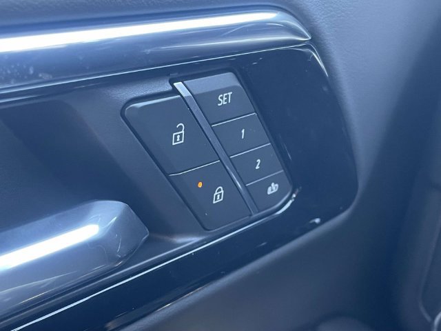 New 2027 Chevrolet Tahoe LT w/ Comfort Package RWD image 19