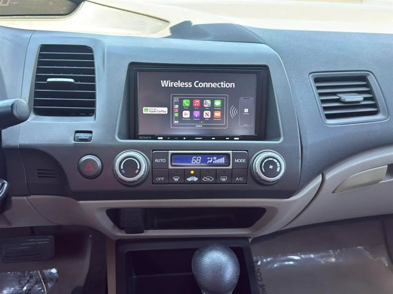 Used 2010 Honda Civic Hybrid Sedan image 26