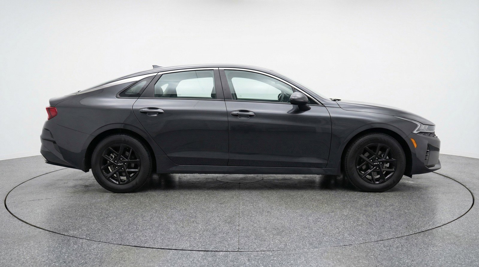 Used 2025 Kia K5 LXS image 11