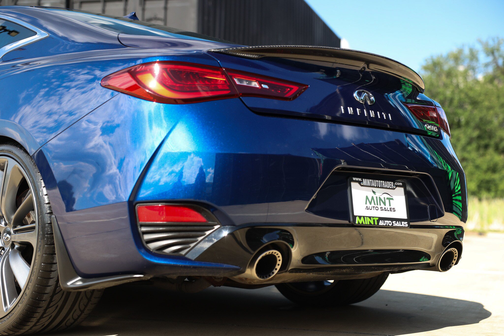 Used 2019 INFINITI Q60 Red Sport 400 RWD image 46