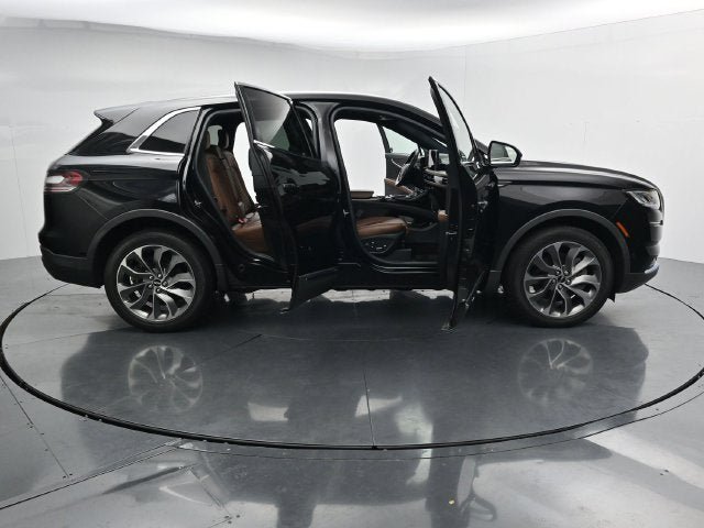 Used 2023 Lincoln Nautilus Reserve w/ Equipment Group 201A AWD/4WD image 46