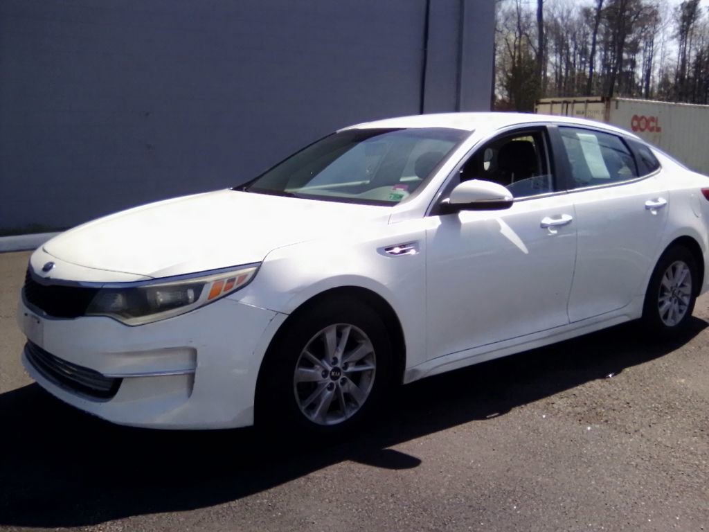 Used 2016 Kia Optima LX image 13