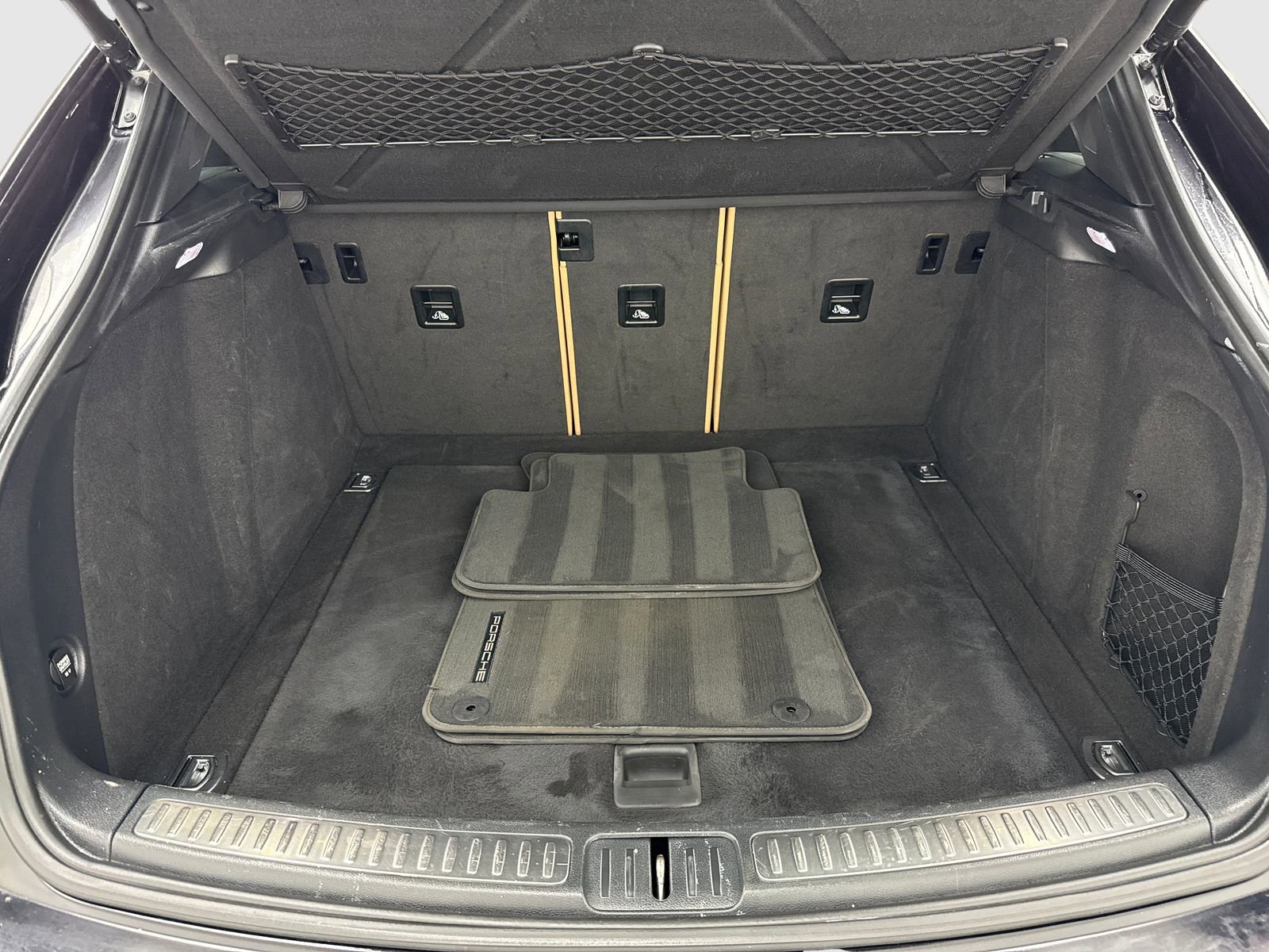 Used 2018 Porsche Macan S AWD/4WD image 47