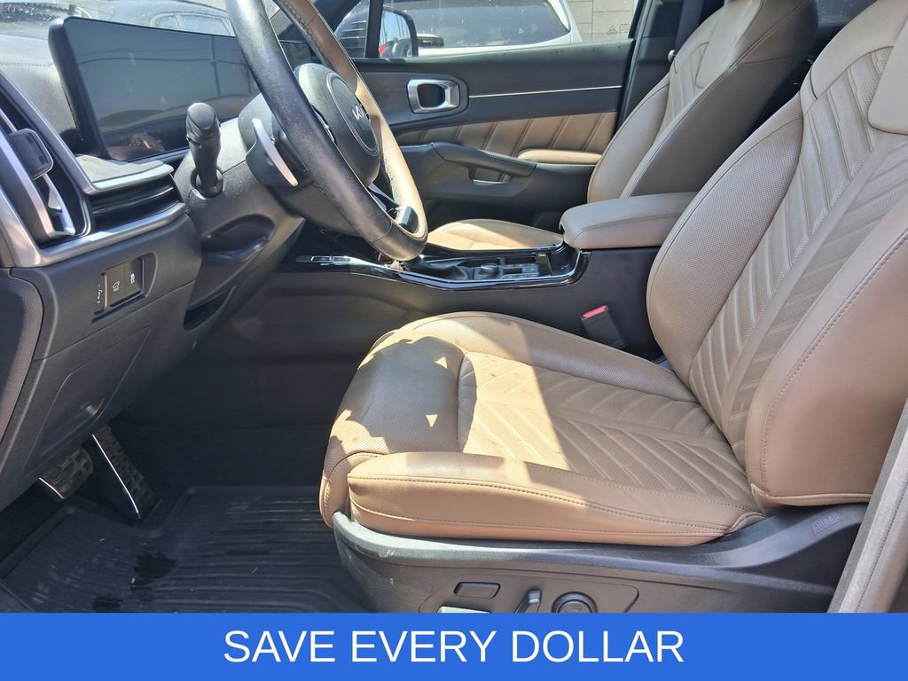 Used 2024 Kia Sorento SX Prestige w/ Olive Brown Leather Package AWD/4WD image 13