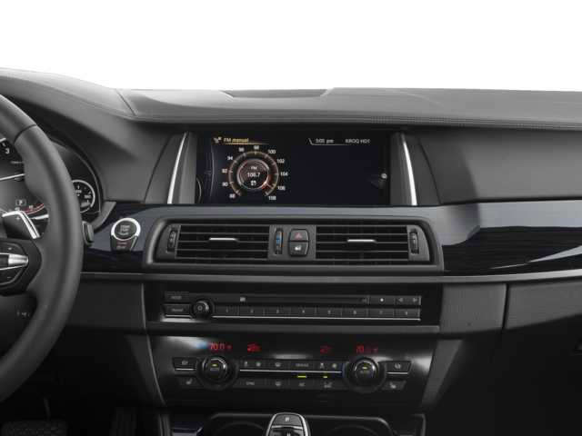 Used 2016 BMW 550i xDrive Sedan image 10