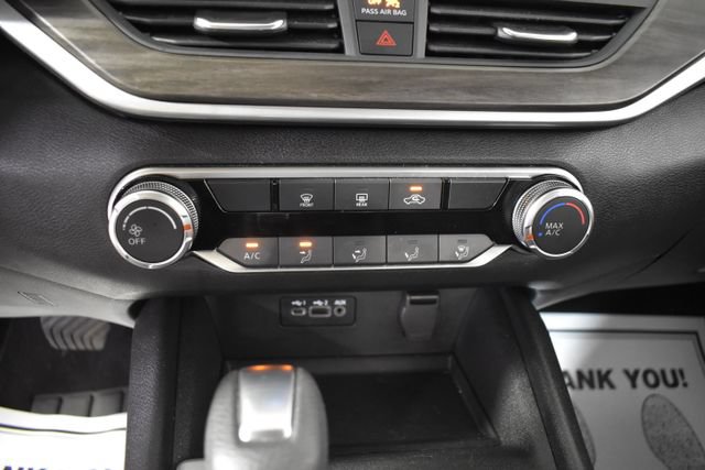 Used 2025 Nissan Altima 2.5 SV FWD image 24