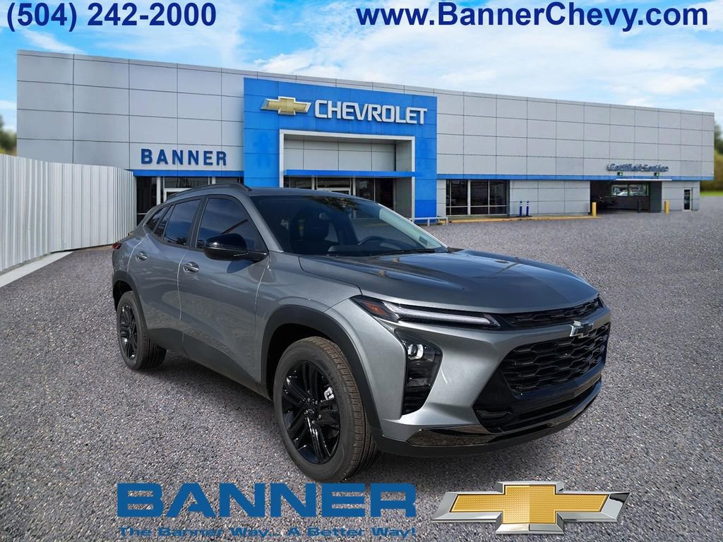 New 2026 Chevrolet Trax ACTIV w/ Sunroof Package