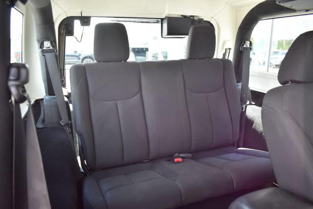 Used 2016 Jeep Wrangler Sport AWD/4WD image 23