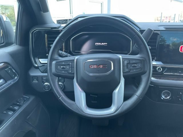 Used 2023 GMC Sierra 1500 SLE AWD/4WD image 3