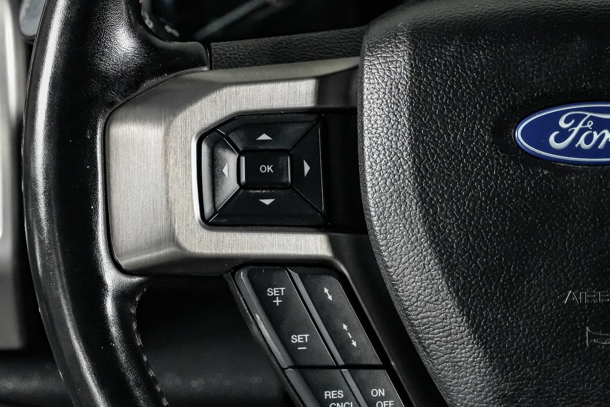 Used 2019 Ford F250 Platinum w/ Platinum Ultimate Package AWD/4WD image 17