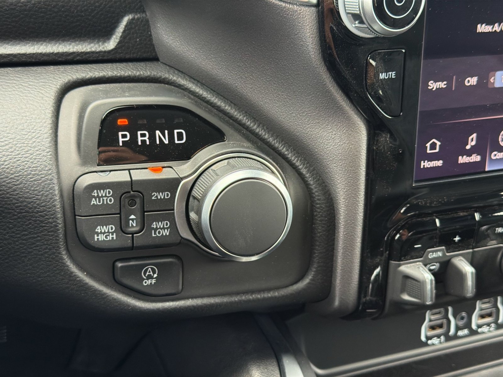 New 2026 RAM 1500 Big Horn AWD/4WD image 22