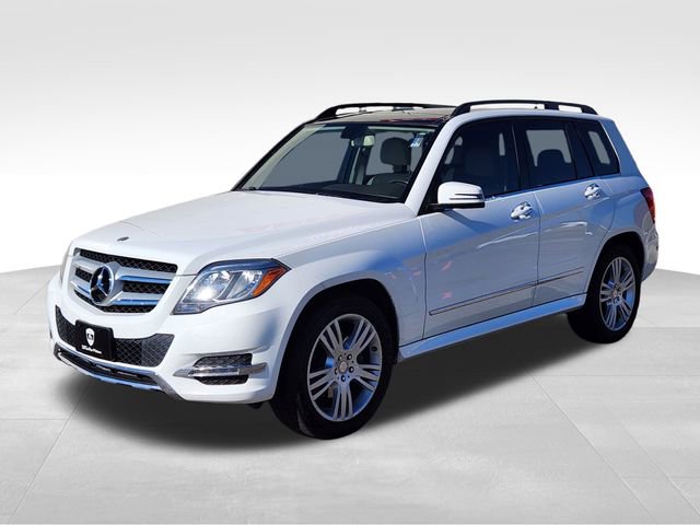 Used 2015 Mercedes-Benz GLK 350 4MATIC image 3
