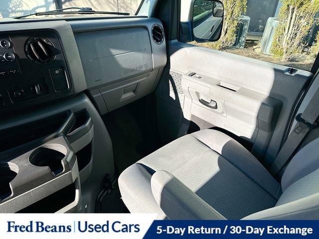 Used 2011 Ford E-350 and Econoline 350 XLT image 23