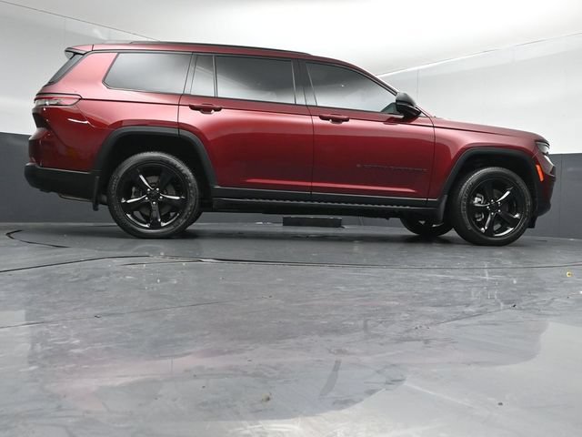 Used 2023 Jeep Grand Cherokee L Laredo AWD/4WD image 45