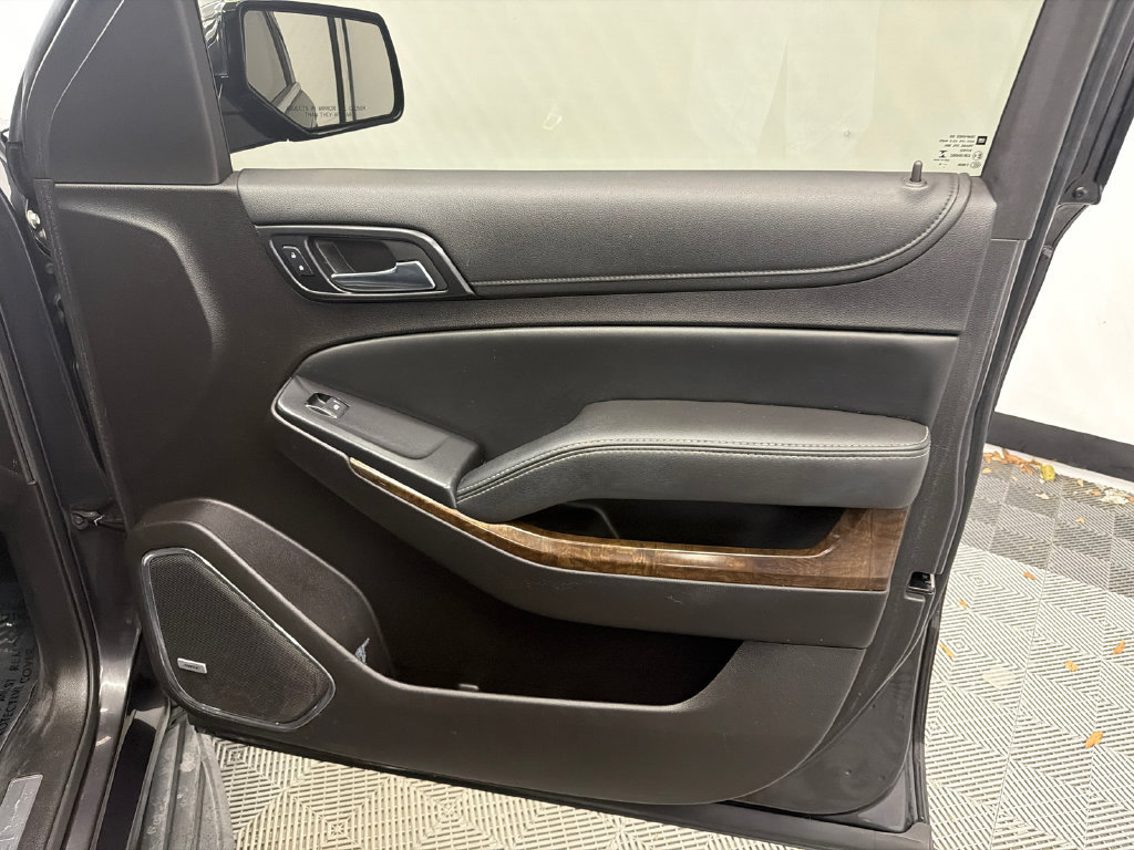 Used 2016 Chevrolet Tahoe LT RWD image 9