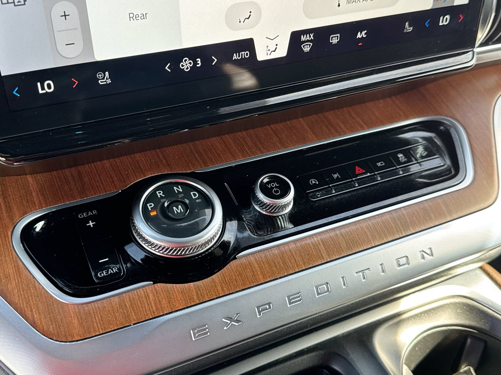 Used 2025 Ford Expedition King Ranch AWD/4WD image 21