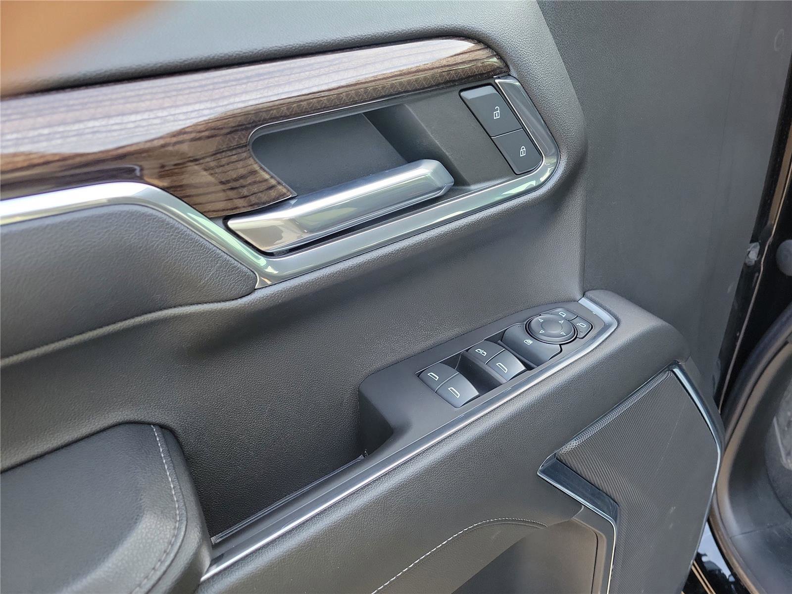 Used 2023 Chevrolet Silverado 1500 LT image 19