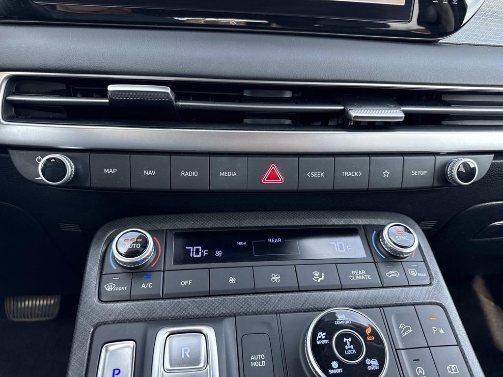 Used 2023 Hyundai Palisade Limited image 25