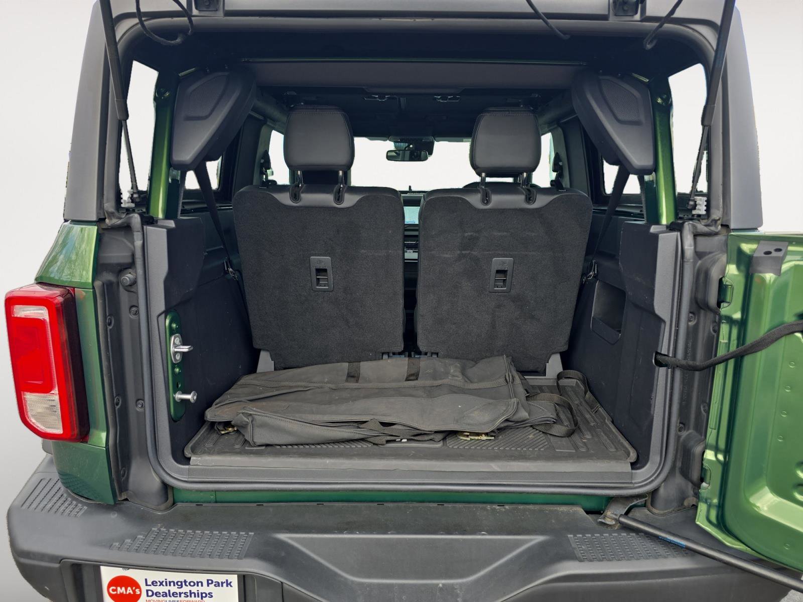 Used 2022 Ford Bronco Black Diamond image 14