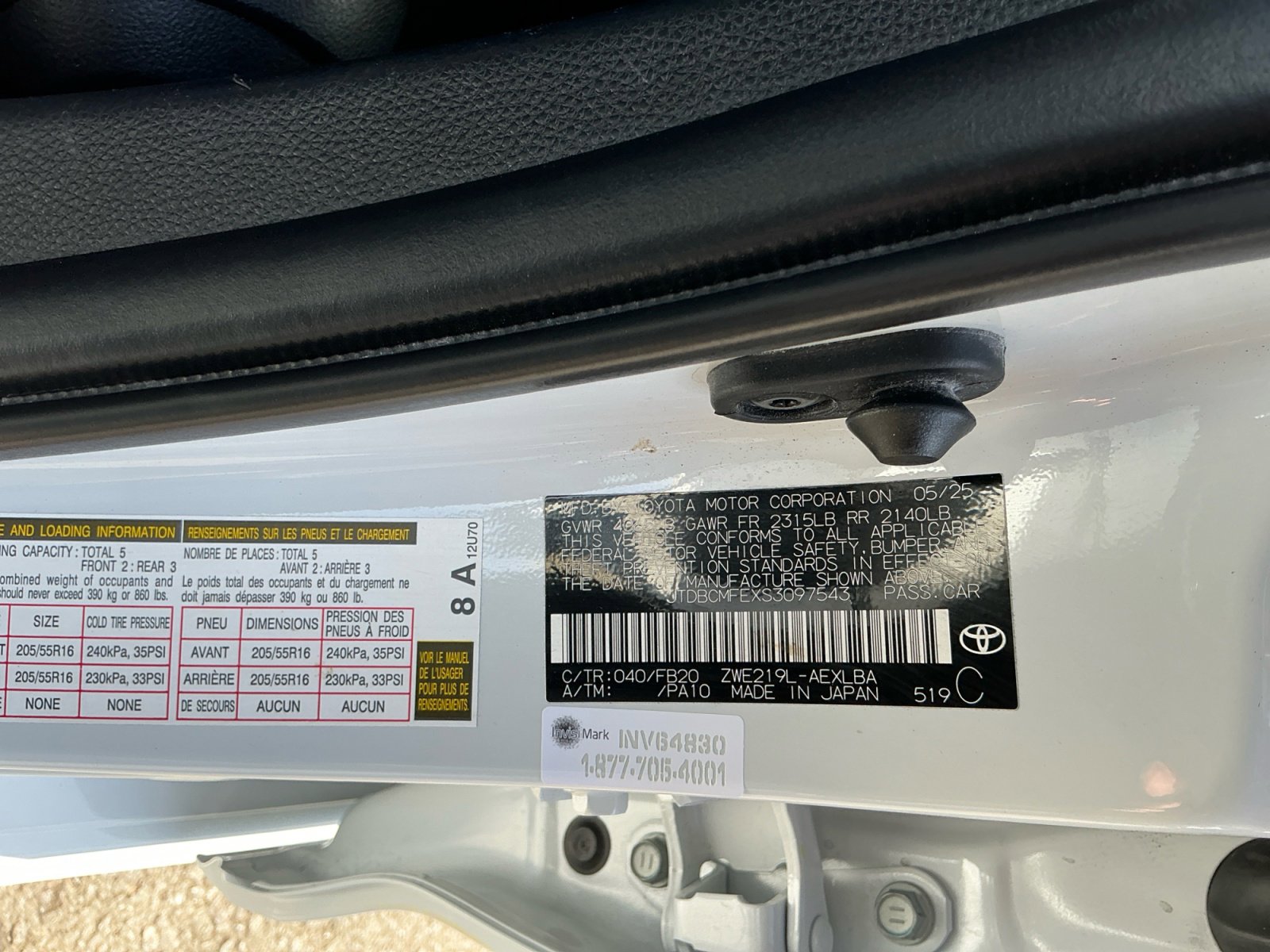 Used 2025 Toyota Corolla LE w/ Convenience Package image 27