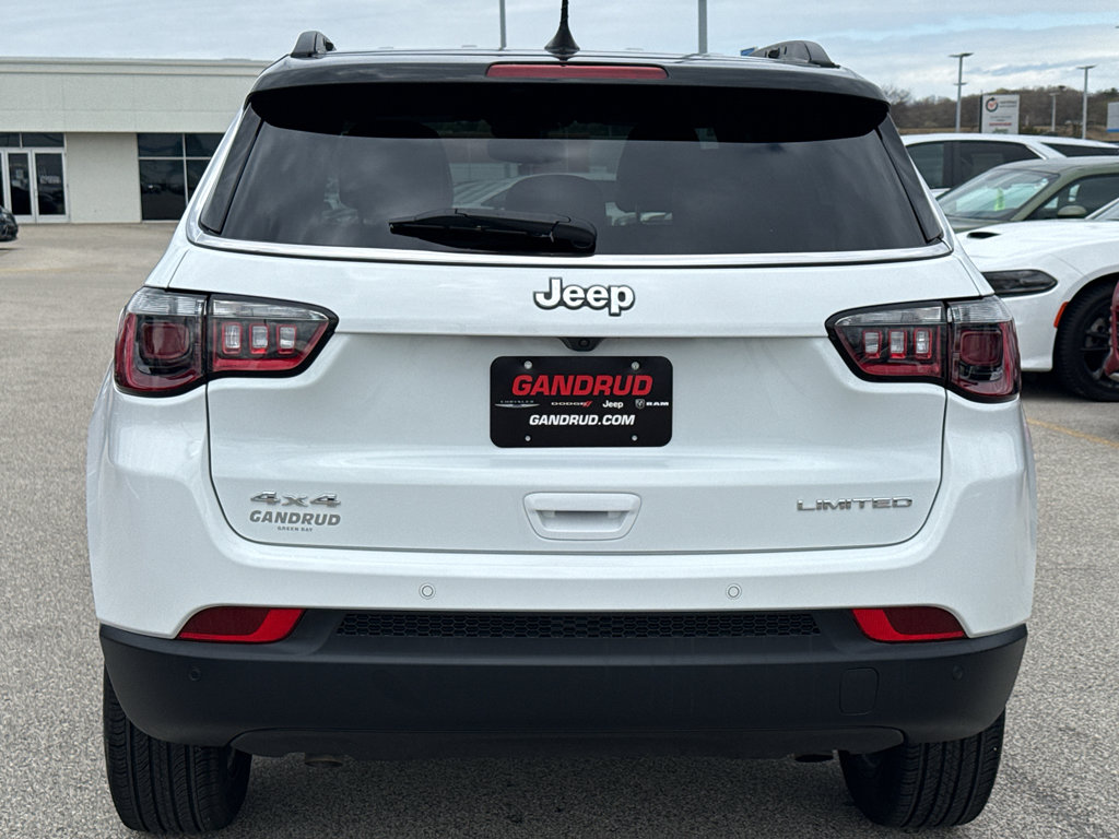 Used 2025 Jeep Compass Limited AWD/4WD image 7