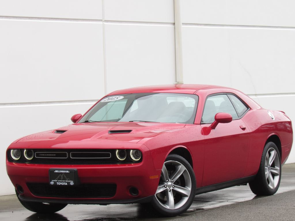 Used 2015 Dodge Challenger SXT w/ Super Sport Group (SS/T) RWD image 1