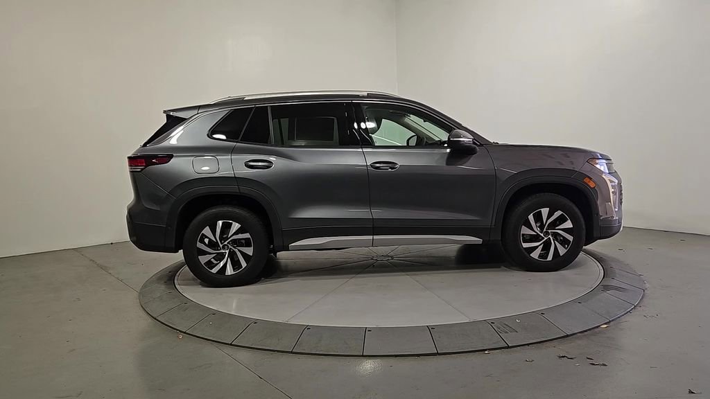 New 2026 Volkswagen Tiguan S image 6