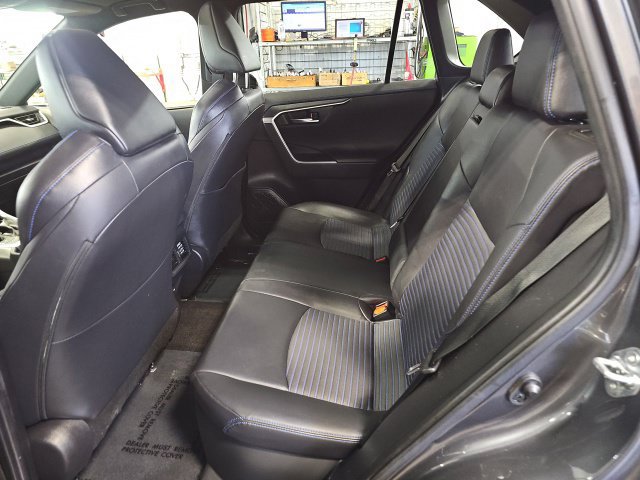 Used 2022 Toyota RAV4 XSE w/ XSE Grade Weather Package AWD/4WD image 31